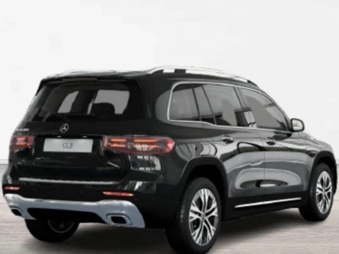 Mercedes-Benz GLB 200