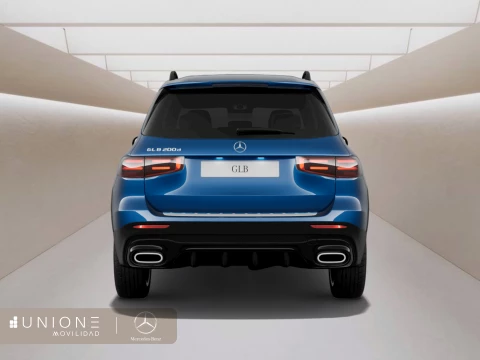 Mercedes-Benz GLB  200 d