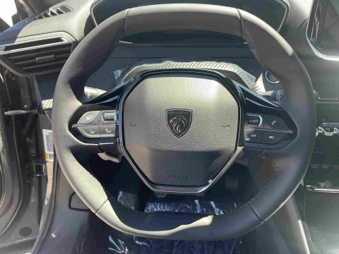 Peugeot e-2008 Eléctrico Allure 156 (115kW)