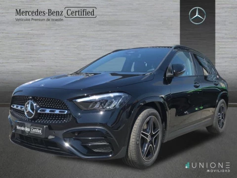Mercedes-Benz GLA  200 d