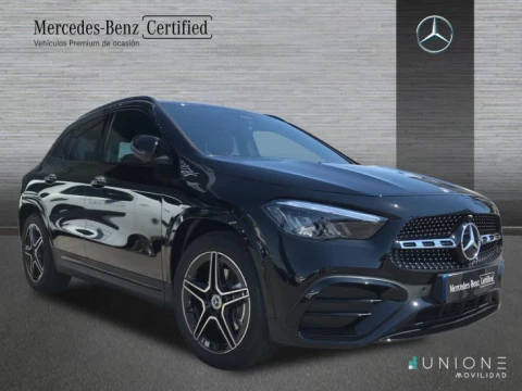 Mercedes-Benz GLA  200 d