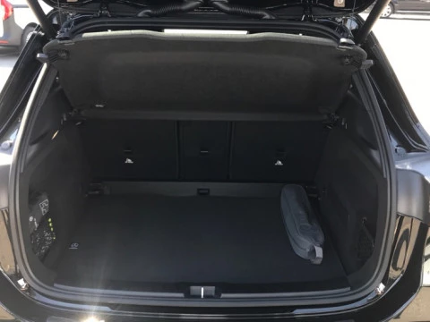 Mercedes-Benz GLA  200 d