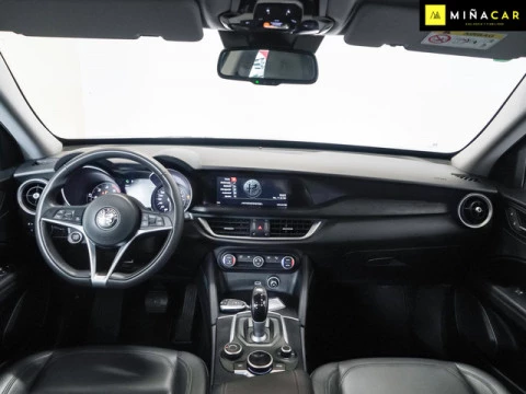 Alfa Romeo Stelvio 2.2 Diesel  RWD 118 kW (160 CV)