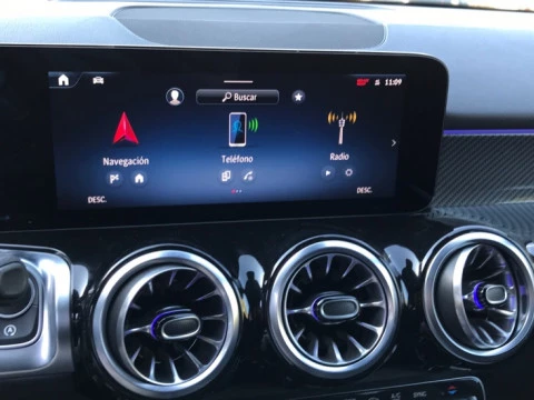 Mercedes-Benz GLB  200 d