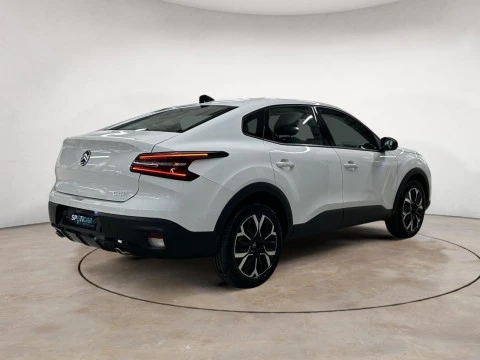 Citroën C4 X Hybrid 145 ë-DCS6 Business Edition