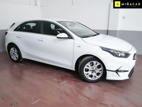 Kia Ceed 1.0 MHEV 88kW 120CV Drive DCT