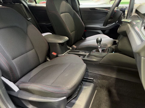 Ford Focus 1.0 Ecoboost MHEV ST-Line 92 kW (125 CV)