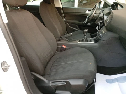 Peugeot 308 5P Access BlueHDi 100 6 Vel. MAN