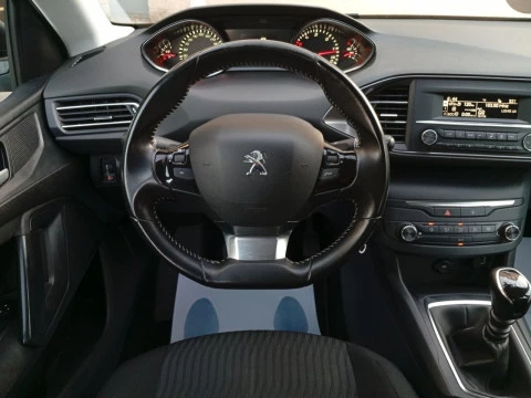 Peugeot 308 5P Access BlueHDi 100 6 Vel. MAN