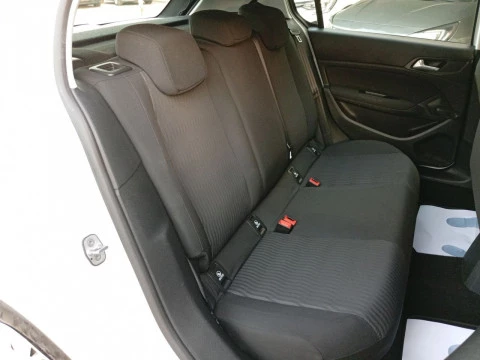 Peugeot 308 5P Access BlueHDi 100 6 Vel. MAN