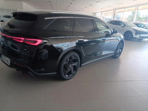 BYD SEAL 6 DM-I fam. 1.5 DM-I COMFORT 5P