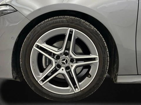 Mercedes-Benz Clase A 200 d Compacto