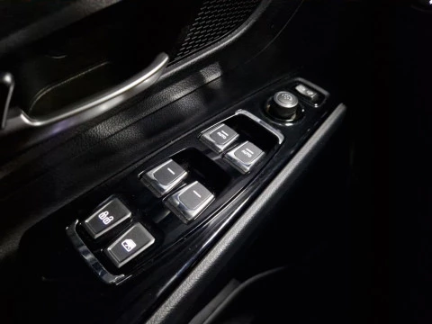 Ssangyong Korando D16T Limited