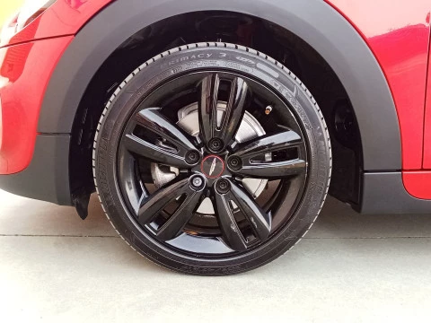 MINI Cooper 100 kW (136 CV)