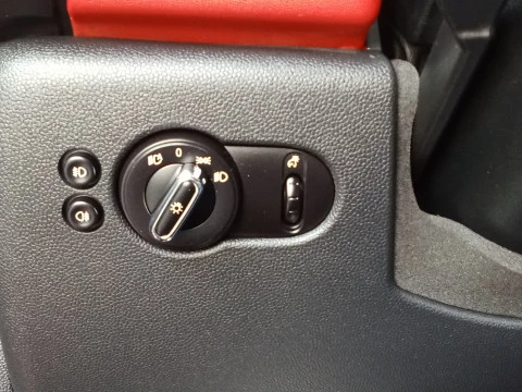 MINI Cooper 100 kW (136 CV)