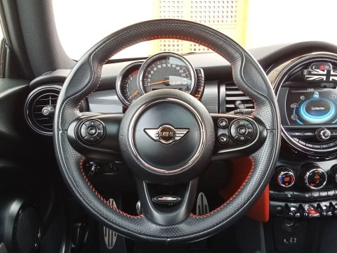 MINI Cooper 100 kW (136 CV)