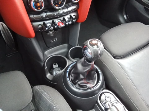 MINI Cooper 100 kW (136 CV)