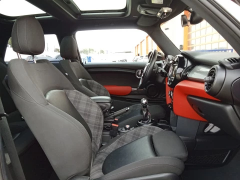 MINI Cooper 100 kW (136 CV)