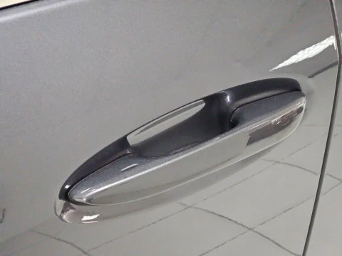 Lexus UX 2.0 300h UX Plus