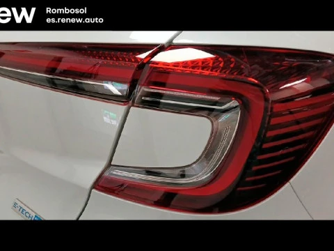 Renault Captur  Hibrido  E-TECH Hibrido Techno Fast Track 105kW