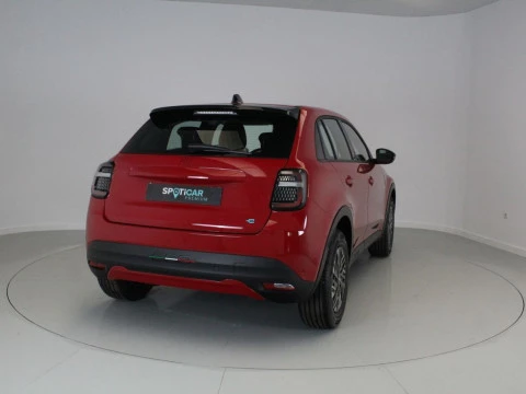 Fiat 600 BEV RED 115KW 156 5P