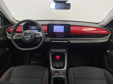 Fiat 600 BEV RED 115KW 156 5P