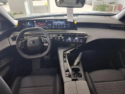 Peugeot 3008 1.2 MHEV HYBRID 107KW ALLURE EDCS6 5P