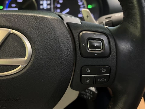 Lexus RC 300h Executive Navigation 164 kW (223 CV)
