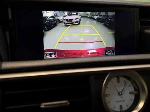 Lexus RC 300h Executive Navigation 164 kW (223 CV)