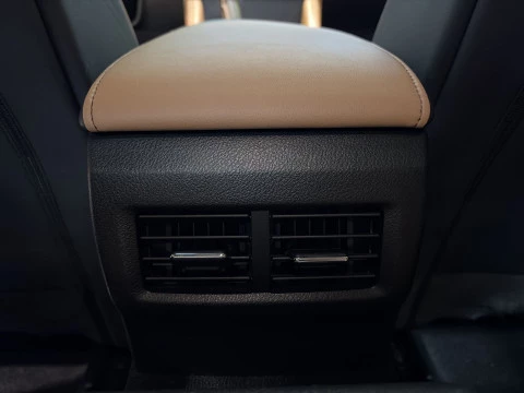 Lexus RC 300h Executive Navigation 164 kW (223 CV)