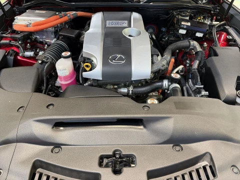 Lexus RC 300h Executive Navigation 164 kW (223 CV)