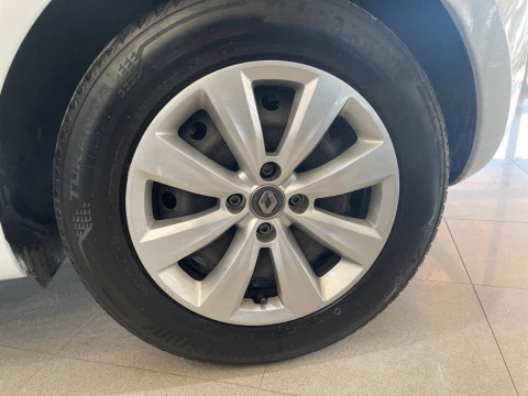 Renault Clio Business SCe 49 kW (67CV)