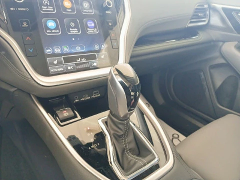 Subaru Outback 2.5i Field CVT Lineartronic AWD Subaru Outback 2.5i Field CVT Lineartronic AWD