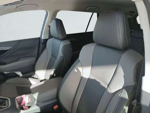 Subaru Outback 2.5i Field CVT Lineartronic AWD Subaru Outback 2.5i Field CVT Lineartronic AWD