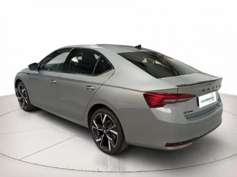 Skoda Octavia OCTAVIA SPORTLINE 1,5 TSI M-HEV 110 KW (150 CV) DSG 7 VEL.