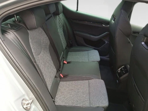 Skoda Octavia OCTAVIA SPORTLINE 1,5 TSI M-HEV 110 KW (150 CV) DSG 7 VEL.