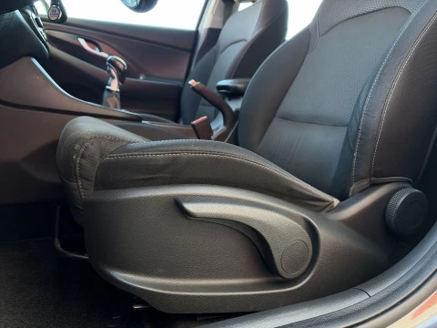 Hyundai i30 1.0 TGDI Klass 88 kW (120 CV)