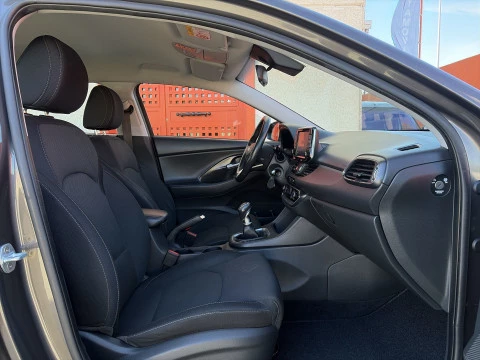 Hyundai i30 1.0 TGDI Klass 88 kW (120 CV)