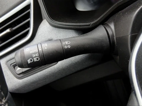 Renault Clio Evolution TCe 66 kW (90 CV)