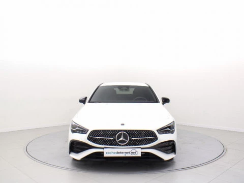 Mercedes-Benz CLA 220D