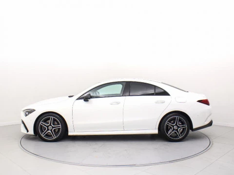 Mercedes-Benz CLA 220D