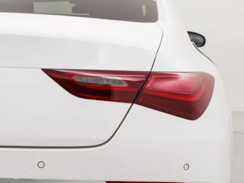 Mercedes-Benz CLA 220D