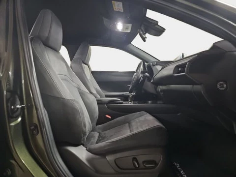 Lexus UX 300e Business