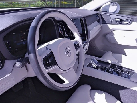 Volvo XC60 2.0 T6 AWD Recharge Inscription Auto