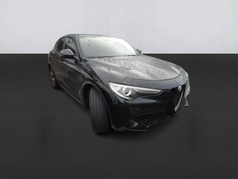Alfa Romeo Stelvio 2.2 Diésel 140kW (190CV) Sprint+ Q4