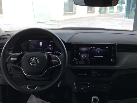 Skoda Kamiq SKODA Essence 1,0 (115 CV) Manual 6 vel