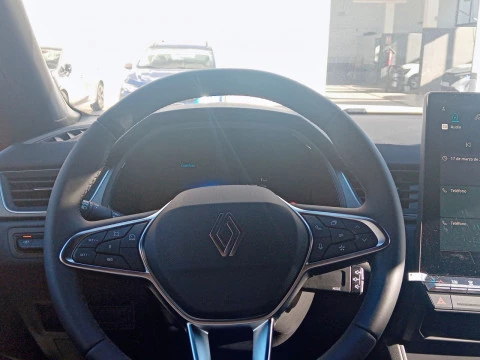 Renault Captur techno Eco-G 100cv (74 kW)