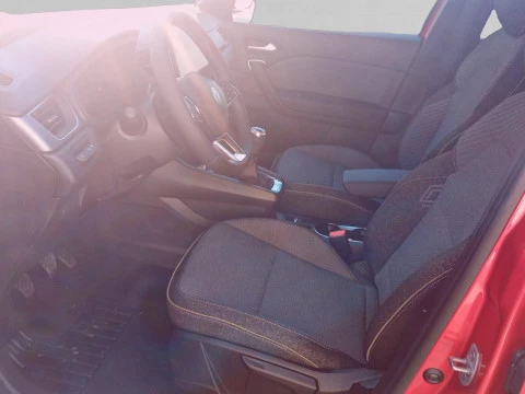 Renault Captur techno Eco-G 100cv (74 kW)