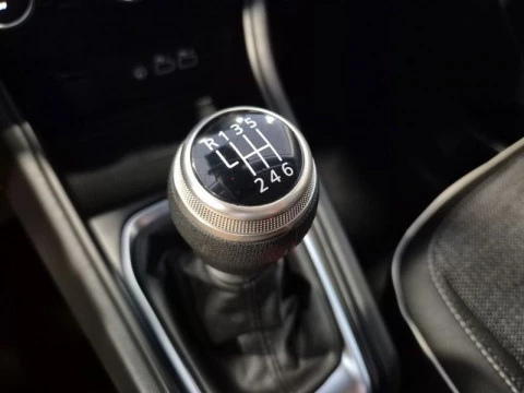 Renault Captur techno TCe 67kW (90CV)