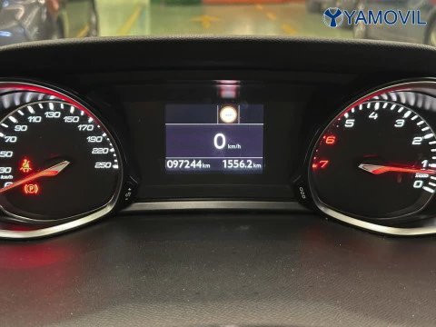 Peugeot 308 1.2 PureTech SANDS Active 96 kW (130 CV)